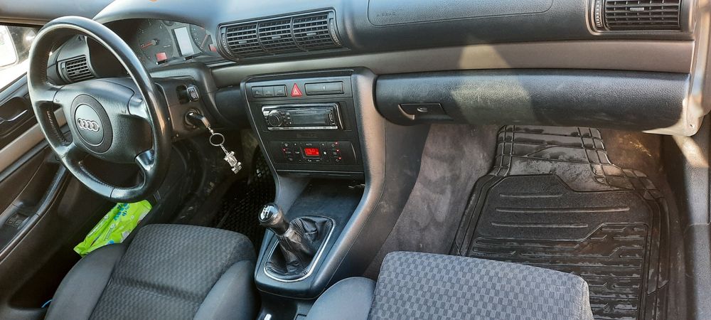 Audi A4 B5 2001 1.9 tdi (AJM)
