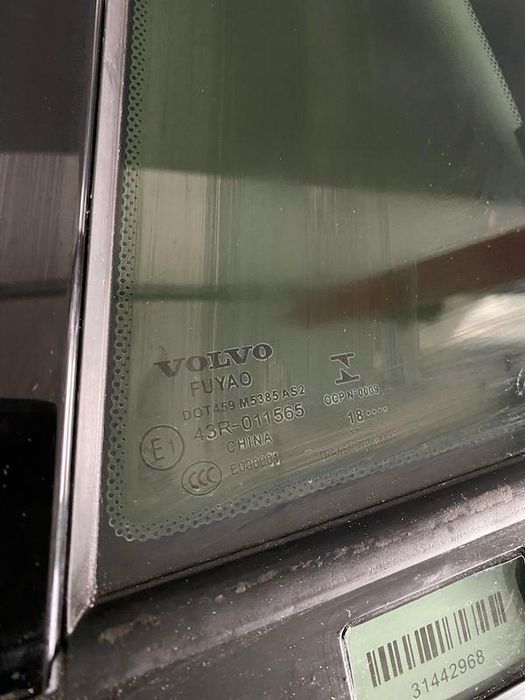 Geam stanga spate mic VOLVO V60 V60 CC 2019+ 31442968 31442970