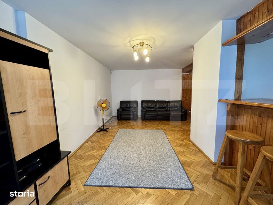 Apartament 3 camere, 82 mp, zona Poli 2