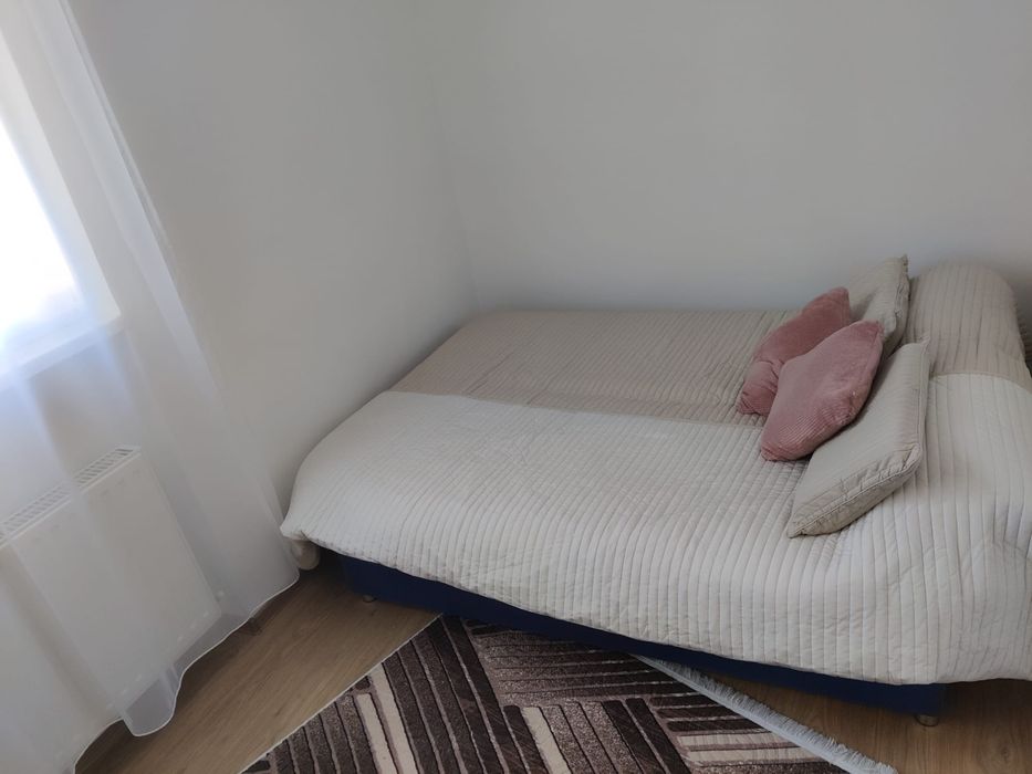 Închiriez apartament în Reghin