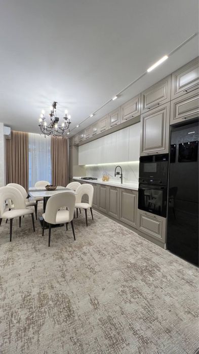 ЖК Parisien Мукумий Мост! Сдаётся новая 3х комнатная!