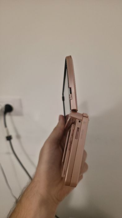 Nintendo 3DS,  Modat, 1500 jocuri, 20-în-1, gata de joacă + Online