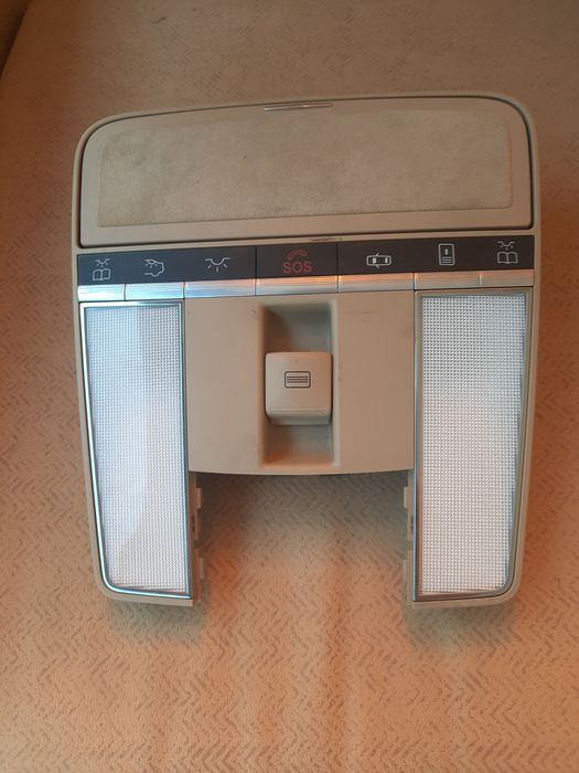 Продам плафон освещения на автомобиль