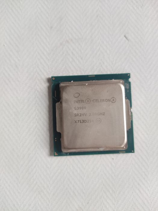 Процессор Celeron G3900