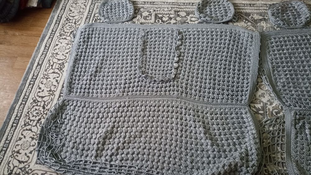 Продам чехлы на авто