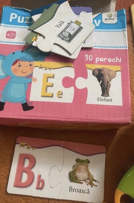 Lot jucarii copii,la madinuta Vtech se vede in fotografie defectul