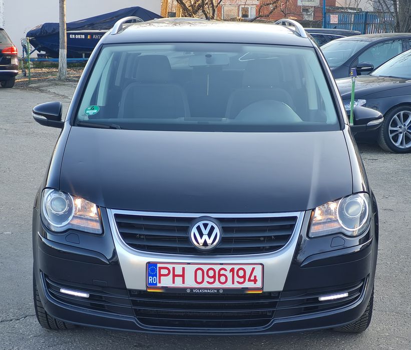 VW Touran Freestyle ~ 7 Locuri ~ Euro5 ~ Navi , Klimă , Xenon , Led , Jante ~ Imp Germania