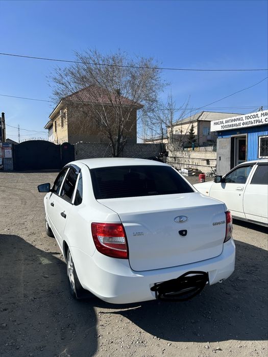 Продам машину LADA GRANTA