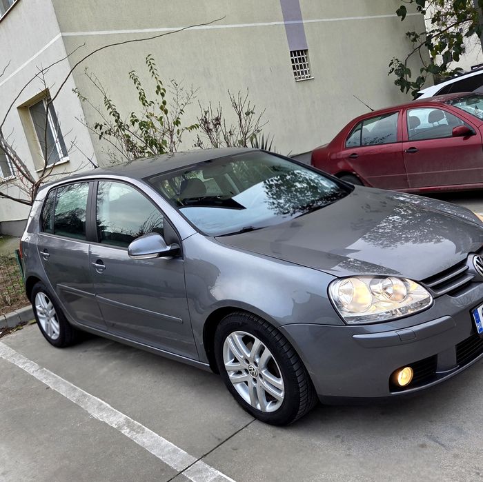 Vw Golf 5 1.6 Mpi 102 Cp Benzină  An 2007