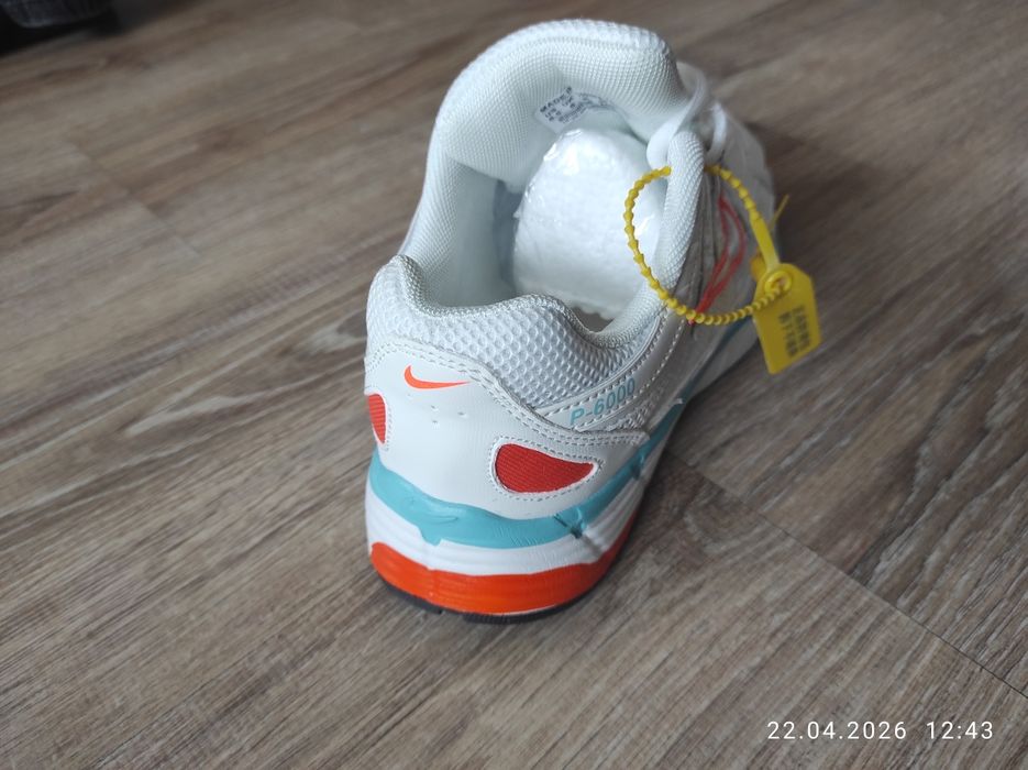 Кроссовки Nike p 6000