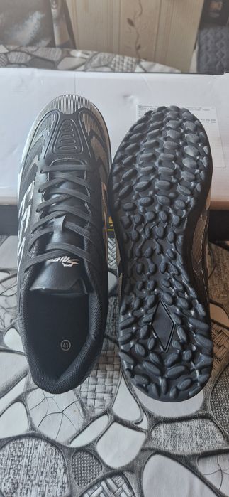 Нови стоножки за футбол F50 номер 41