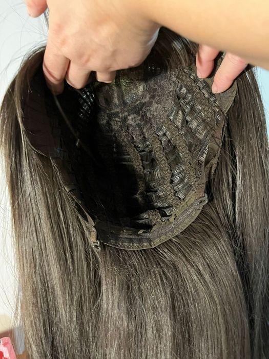 Продам парик,средней длинны.