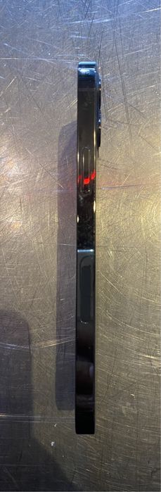 Iphone 12pro faqat naxtga!