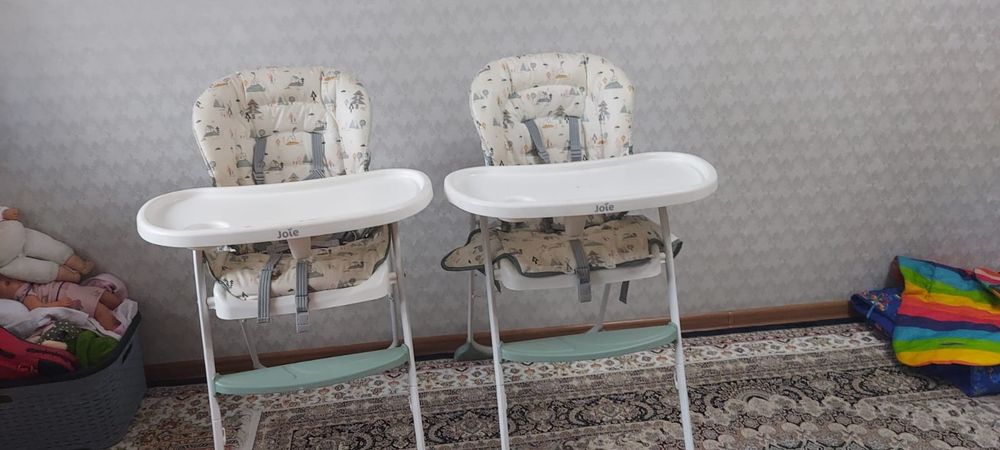 Детский монеж и стуля  для кормления