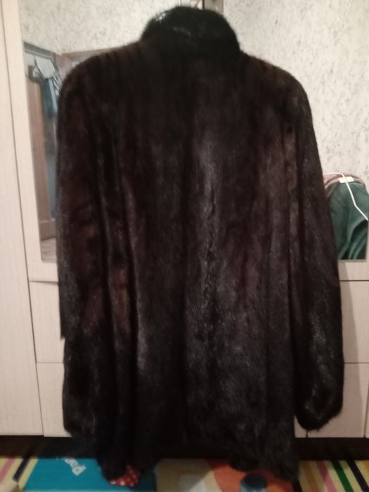Продам шубу норковую