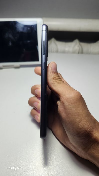 Samsung S21FE 6/128гб