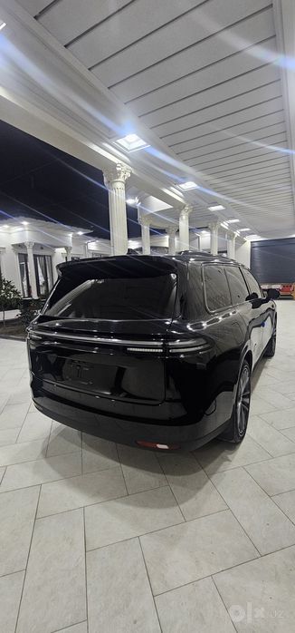 Leapmotor C16 sotiladi L9 ga barterxam qilinadi