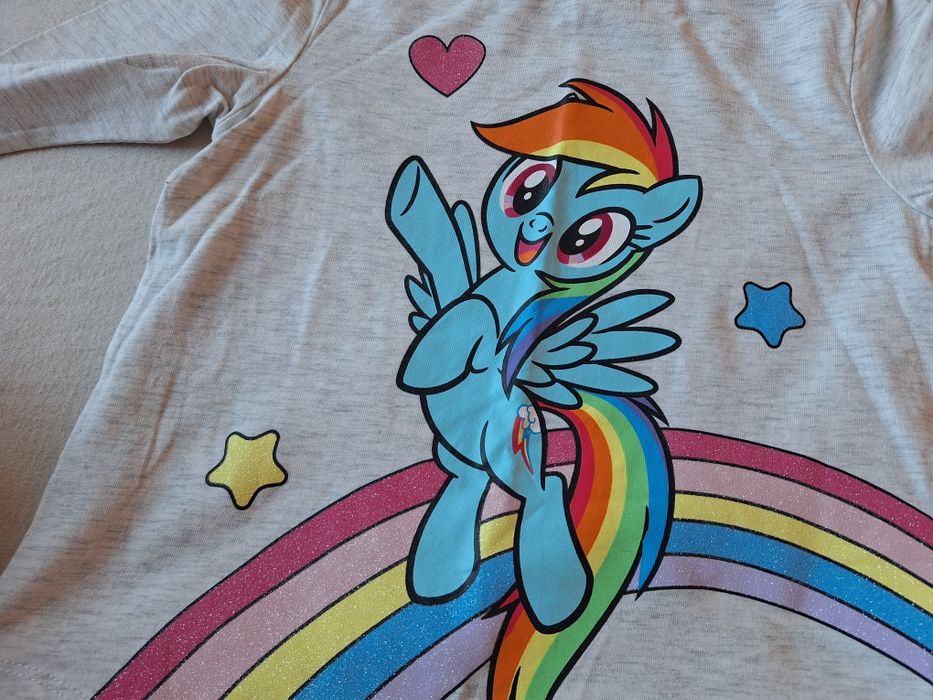 Нови блузки и пуловери за момиченце размер  104 см (3-4 г)