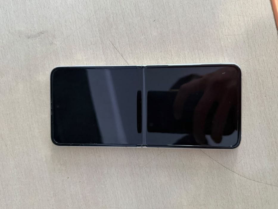 Samsung Z flip 3 256G