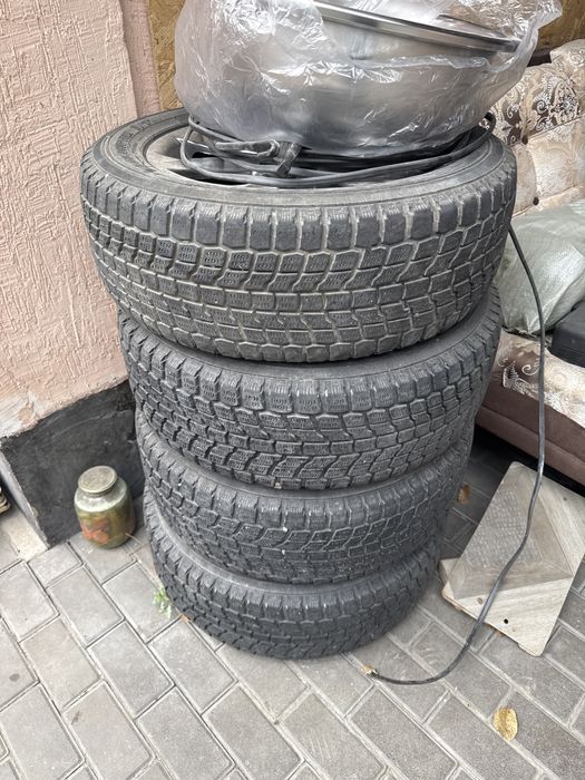 Продам комплект диск и резиной на rx330-рх350