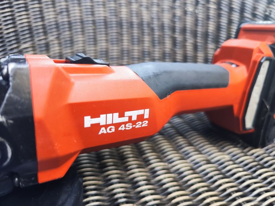 Flex Hilti Nuron cu variator AG 4S 22