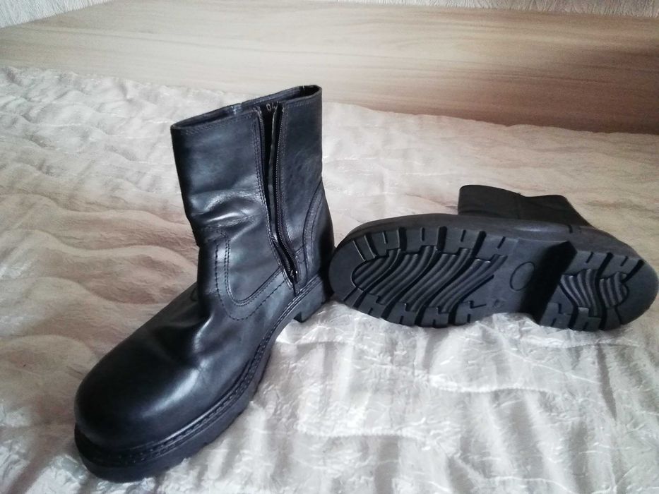 Зимни кожени боти