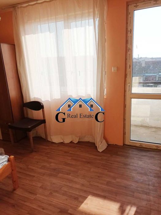 Дава се под наем Четиристаен апартамент в Варна, Център - 140 кв.м за 612 € - Снимка #7