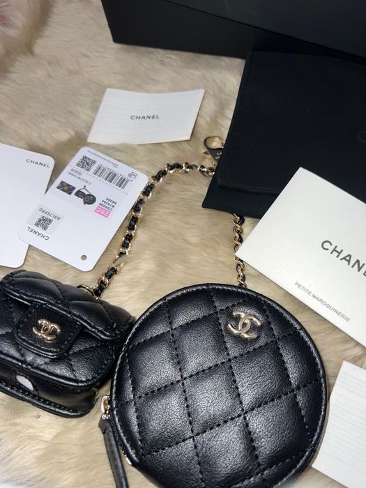 Налично  Chanel