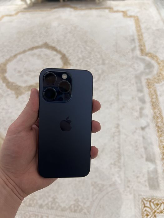 iPhone 15 pro 128 gb