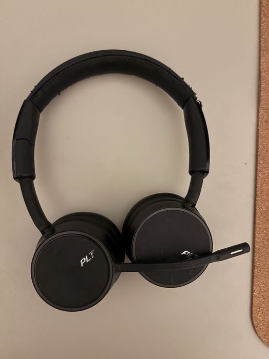Plantronics Voyager 4220