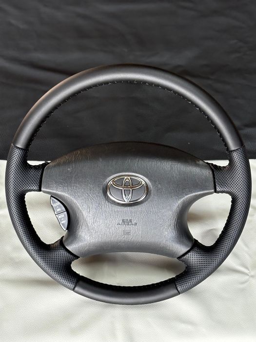 Продам руль от тойота камри