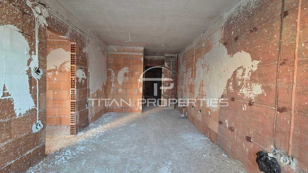 Продава се Двустаен апартамент в Пловдив, Кючук Париж - 64 кв.м за 1660 €/кв.м - Снимка #1