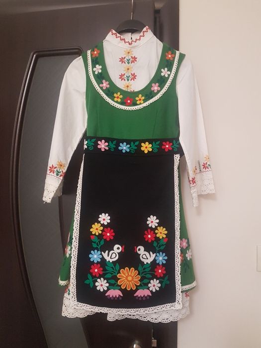 Детска тракийска носия