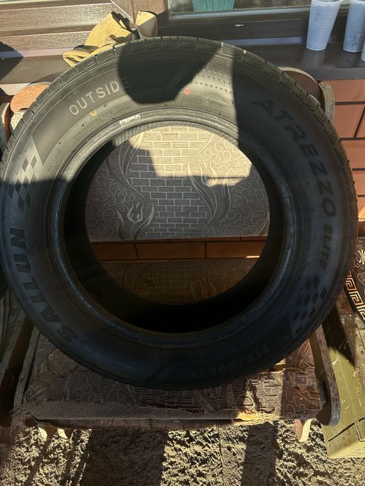 Продам летние шины 215/60/16