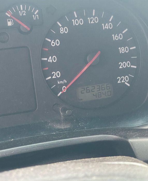 Se vinde fara acte . Golf 4