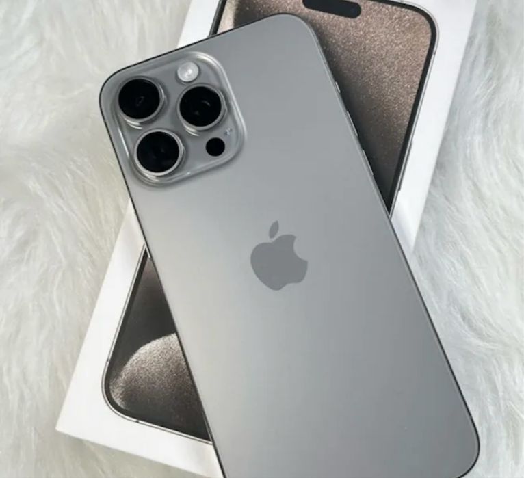 Продам iPhone 15 pro. На 128gb.