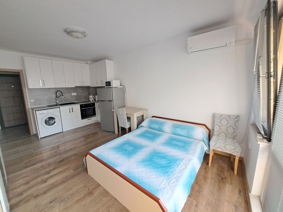 Дава се под наем Едностаен апартамент в Бургас, Сарафово - 36 кв.м за 275.4 € - Снимка #4