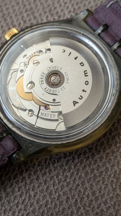 Механични часовници invicta swatch casio