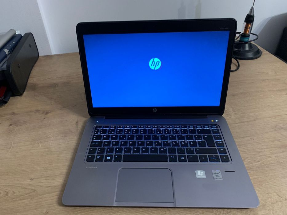 Laptop Hp intel i 5, gen 4
