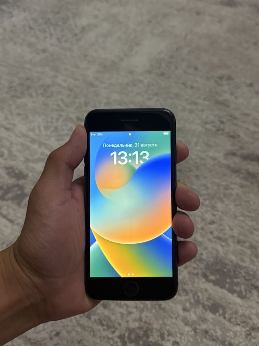iPhone 8 продам