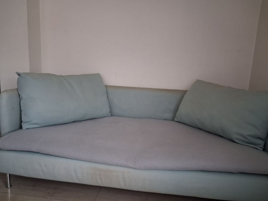 Триместен диван от Икеа