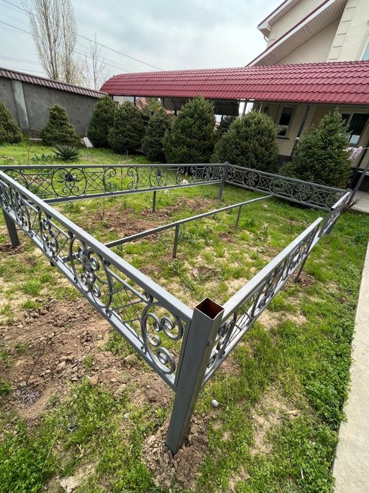 Тапчан с деревянными досками 3х5 м