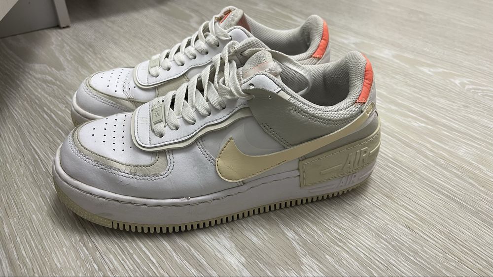 Женская обувь 38 размер