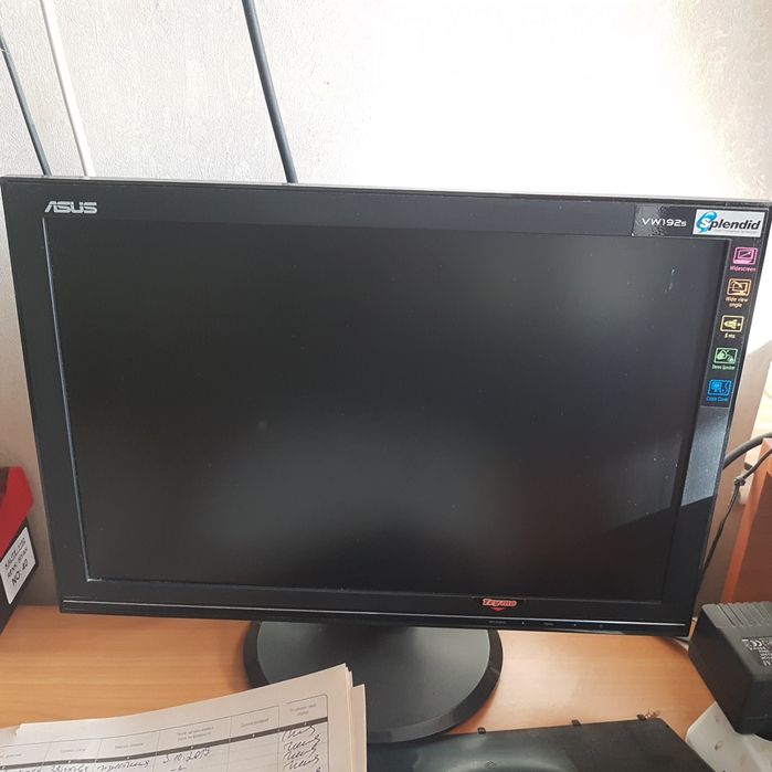 Монитор Splendid vw192s