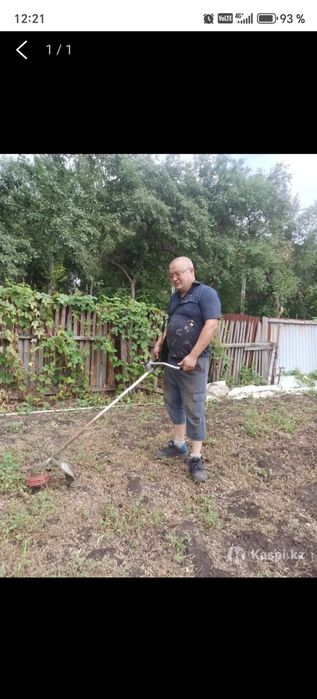 Покос травы, услуги триммера