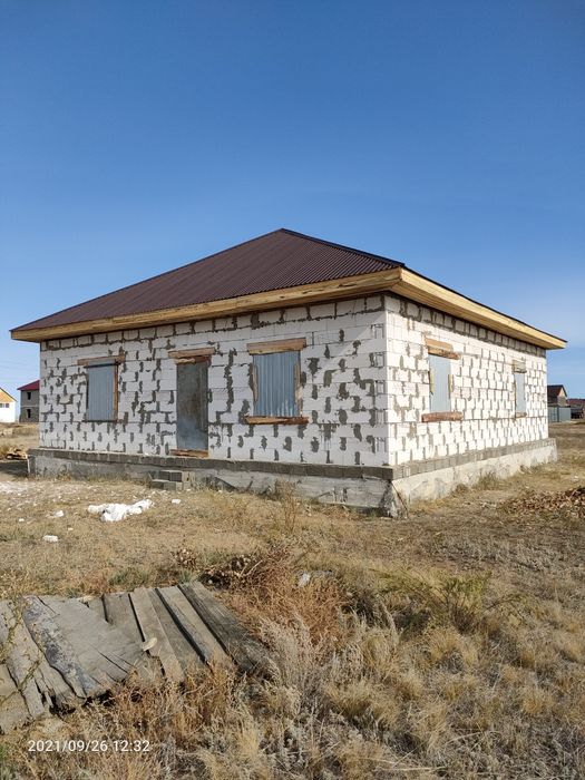 Срочно продам!!! Дом не достроенный.