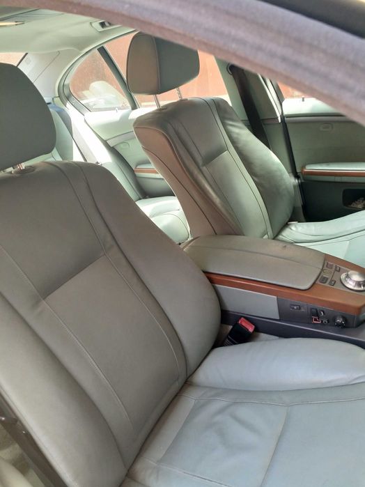 Vand BMW seria 7 an 2004  pentru piese