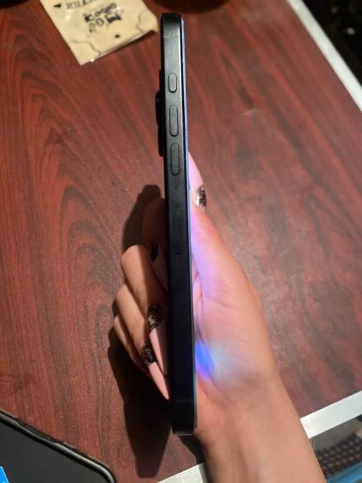 СРОЧНО ПРОДАМ!!! айфон 16 про макс