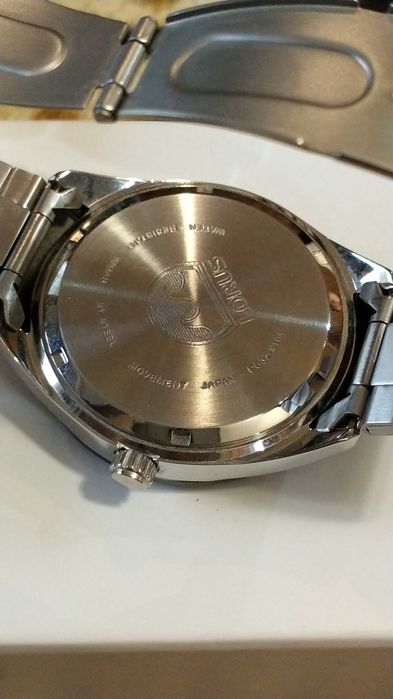 Продам часы мужские