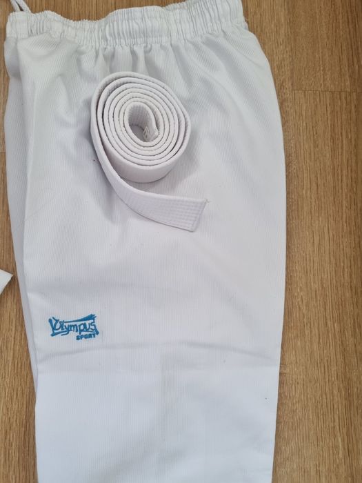 Dobok kimono Taekwando marime 130 si 140